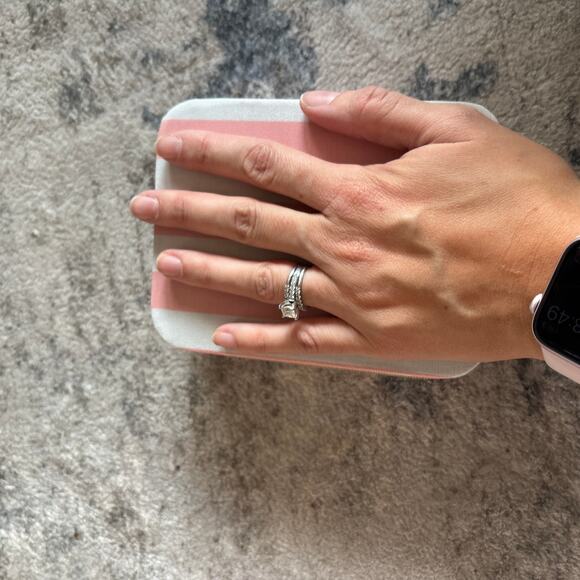 A New Day Pink White Striped Rectangular Zip Travel Jewelry Organizer NEW - Picture 5 of 6